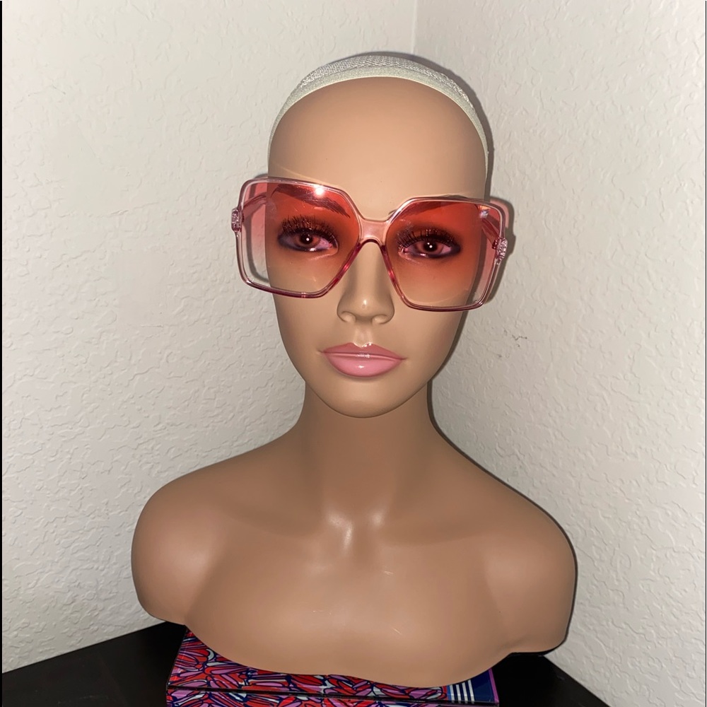 Gradient Pink Sunglasses